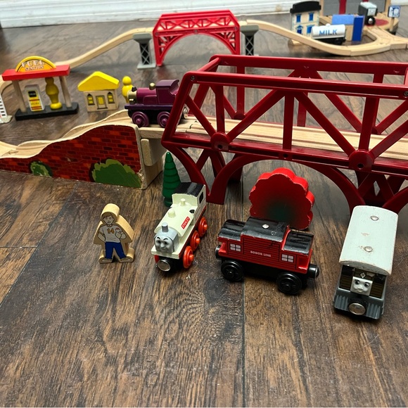 Thomas & Friends Wooden Train set - The Works - Picture 7 of 10